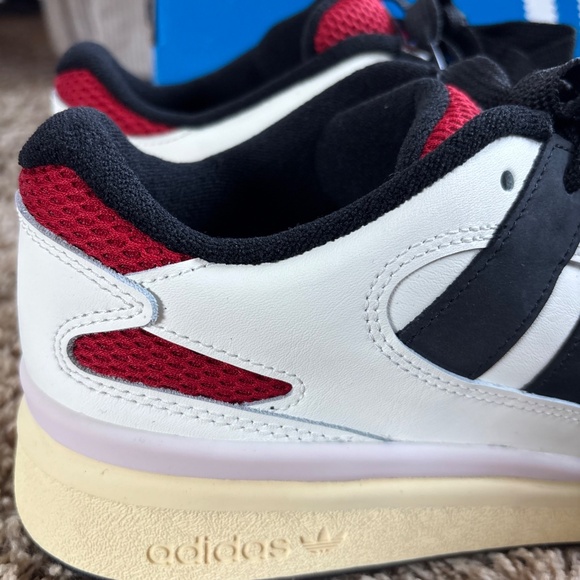 Adidas Forum2000 Sneakers Size Men 9.5 / Women 10.5 *NWT* - Picture 7 of 16